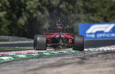 Two Shell employees in the testing lab looking at future renewable sources of biofuel